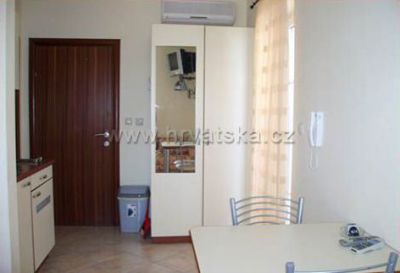 Apartmani ADRIA - MARE