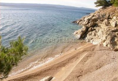 * * * ADRIATIC BAY * * *