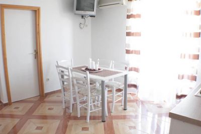 Apartmani ADRIJAN Krk