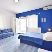 Studio apartman Promajna