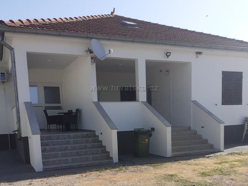 Apartmani Frane