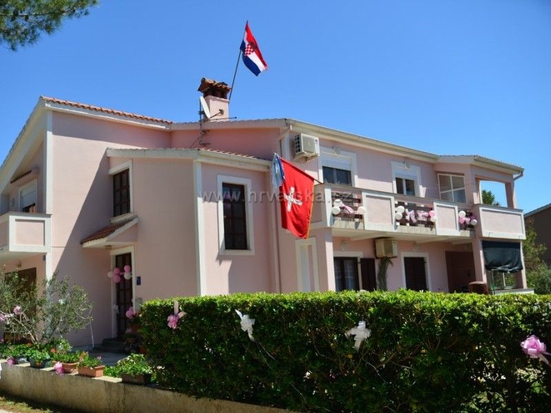 Apartmani Mario