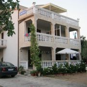 Apartmani Nestor