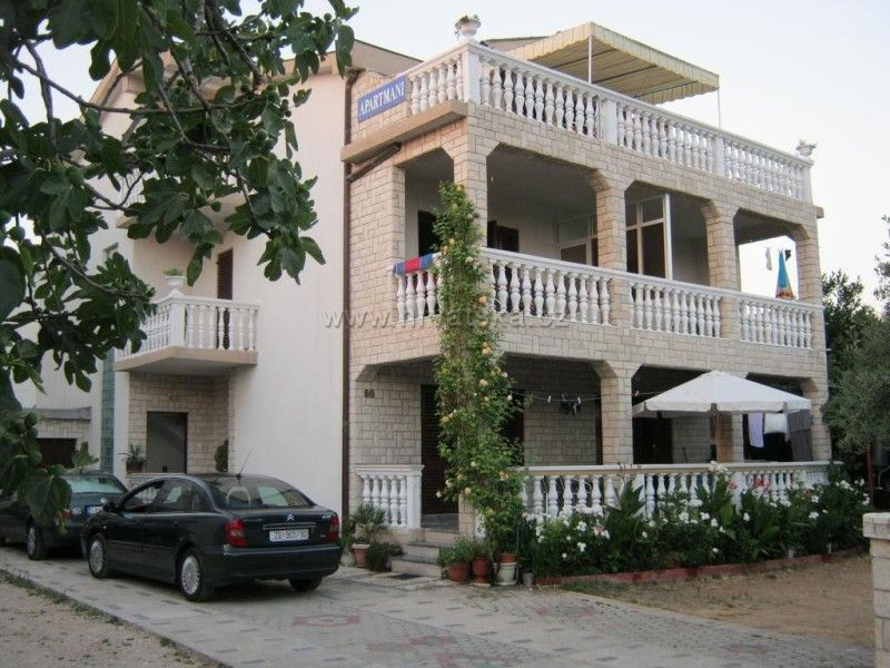 Apartmani Nestor