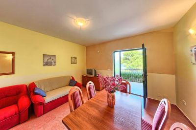 Apartmani Ruzmarin