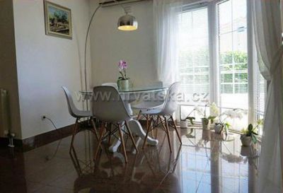 Apartmani Tihi