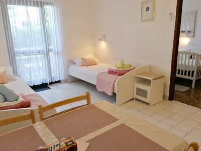 Apartmani ADRIA