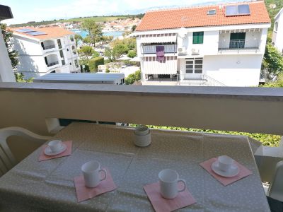 Apartmani ADRIA