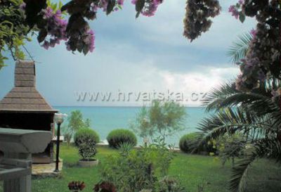 Apartmani ANTONIA