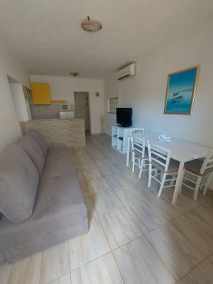 Apartmani Lola