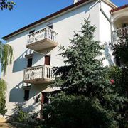 Apartmani Neda