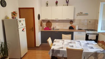 Trosobni apartman