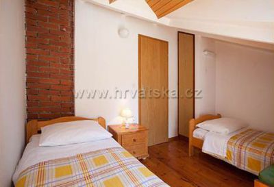 Apartman Bižaca***