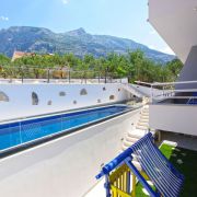 Apartments Makarska