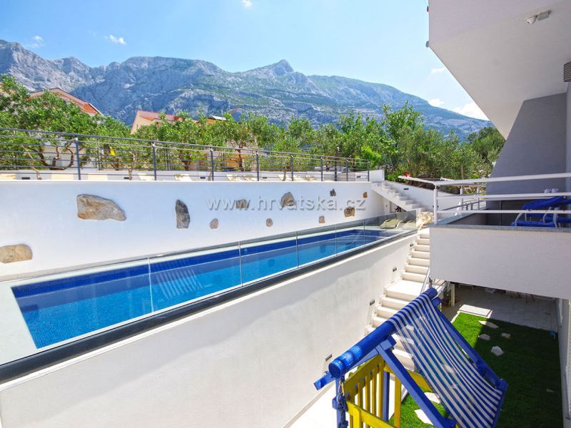 Apartments Makarska