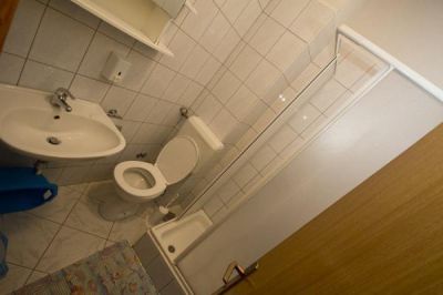 Apartmani DINKO s grijanim bazenom