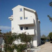 Apartmani i sobe Duje