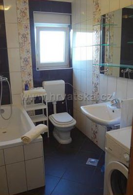 Apartmani Laura i Anđelina