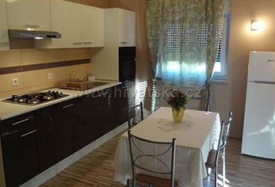 Apartmani Laura i Anđelina