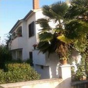 Apartmani HRASTIĆ