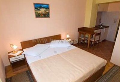 Apartmani Tolj