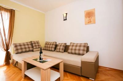 Apartmani Intrada