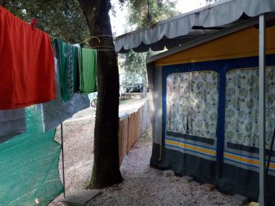 Vybavený rodinný karavan - Kemp Orsera Vrsar