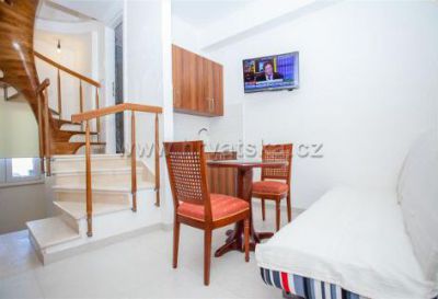 Apartmani Lara