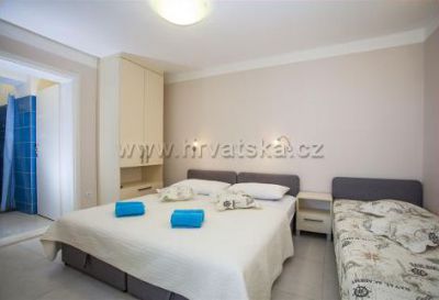 Apartmani Lara