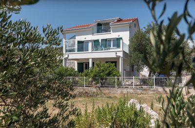 Apartmani Lejla