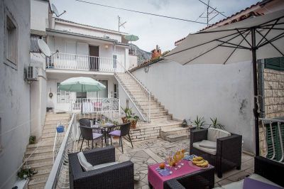 VILLA LUX apartmani Makarska