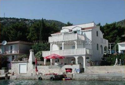 Apartmani GNJEČ