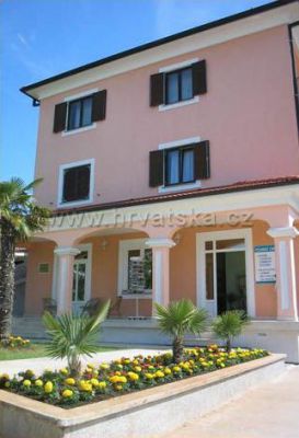 Apartmani MARINA