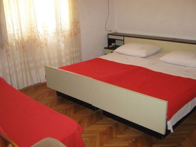 Apartmani MARINOVI DVORI