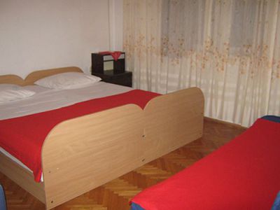 Apartmani MARINOVI DVORI