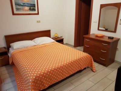 Apartmani Medmar Marovic