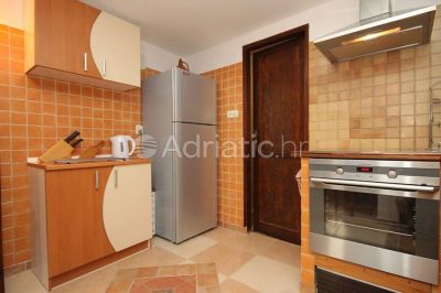 Apartmani Maslina