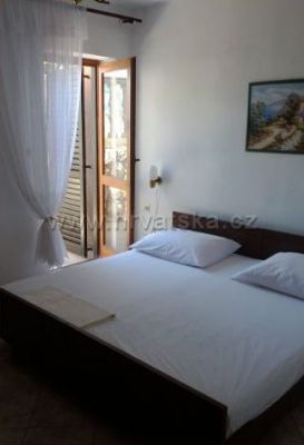 Apartmani Maslina