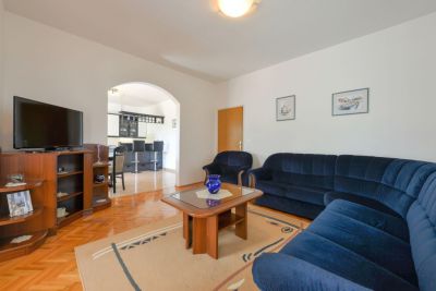 Apartmani MATE *** Privlaka