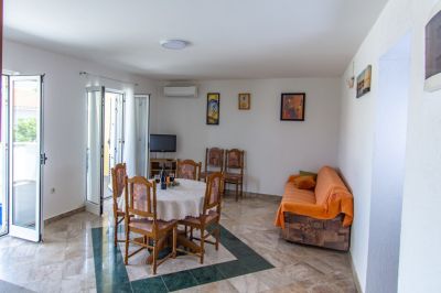 Apartmani Mia