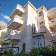 VILLA PROMAJNA - Apartmani Miličević