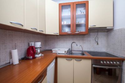 VILLA PROMAJNA - Apartmani Miličević