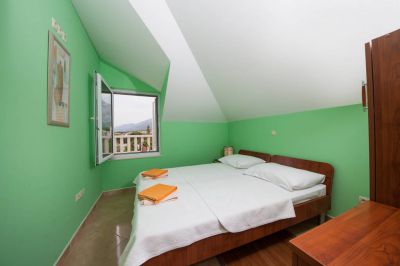 VILLA PROMAJNA - Apartmani Miličević