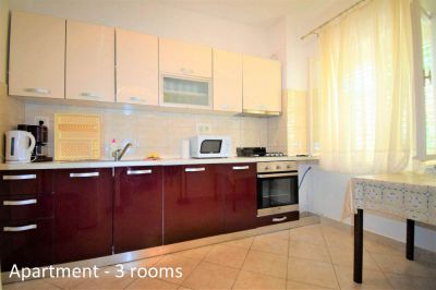 Apartmani Mira Lopar