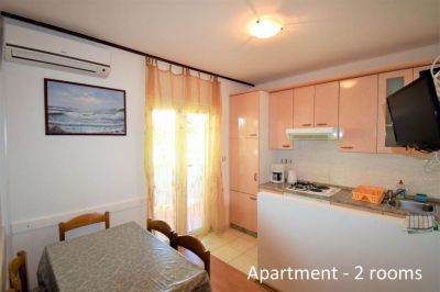 Apartmani Mira Lopar