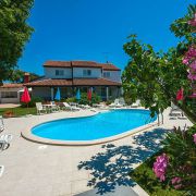Apartmani Nino