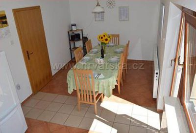 Holiday House NOVOSEL