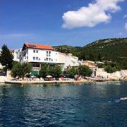 Pansion, Sobe i Mini Apartmani KOZINA