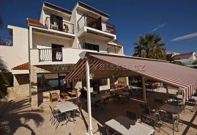 Pansion Perisic Podstrana