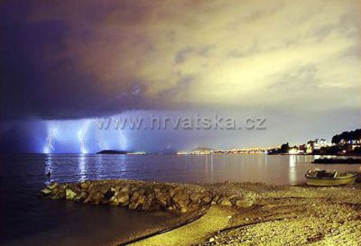 Pansion Perisic Podstrana